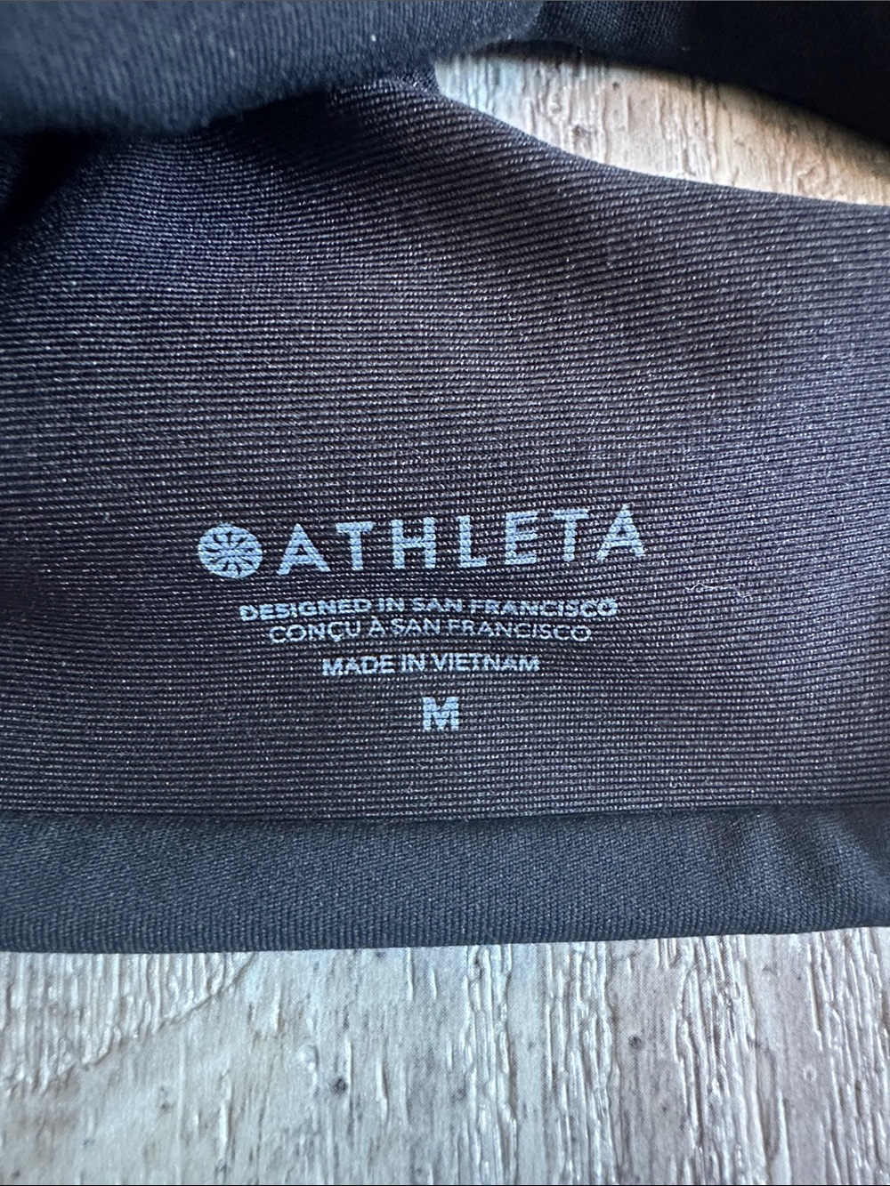 Athleta Medium Black Seamless Bikini top with removable padding adjustable - Picture 4 of 4
